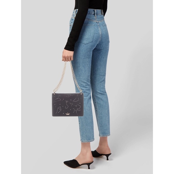 SOLD ON CURTSY - Picture 15 of 15